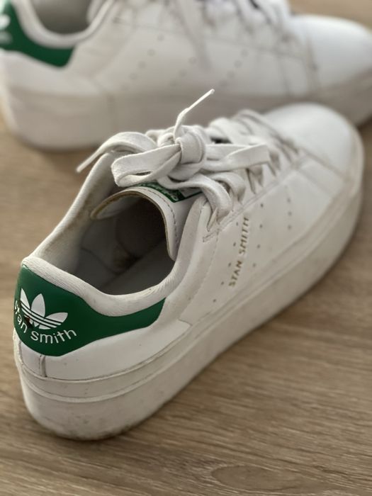 Tenis Stand Smith com  plataforma