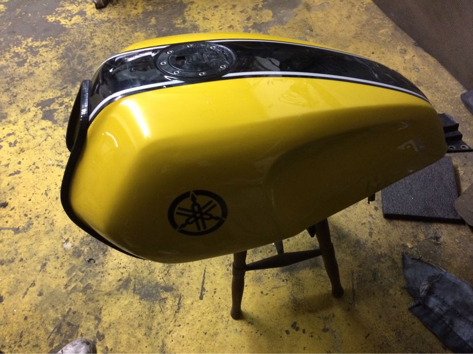 Depositos classicos cafe racer