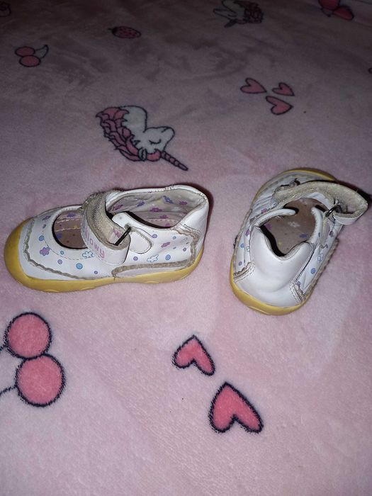 Sapatinhos de menina