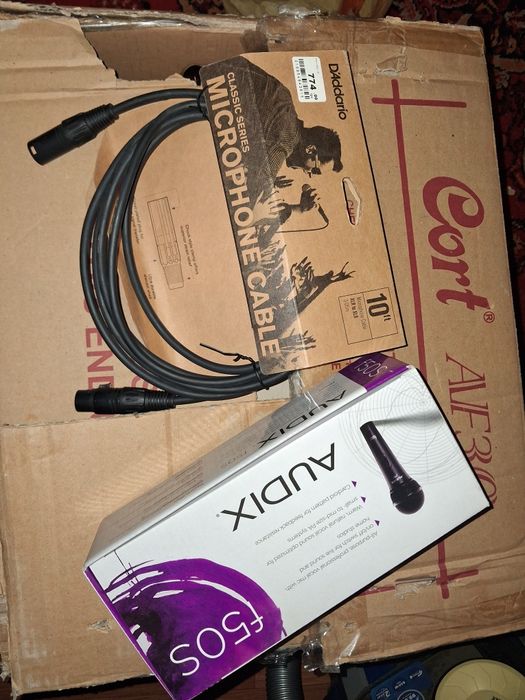 --Микрофон AUDIX F50S, кабель и стойка