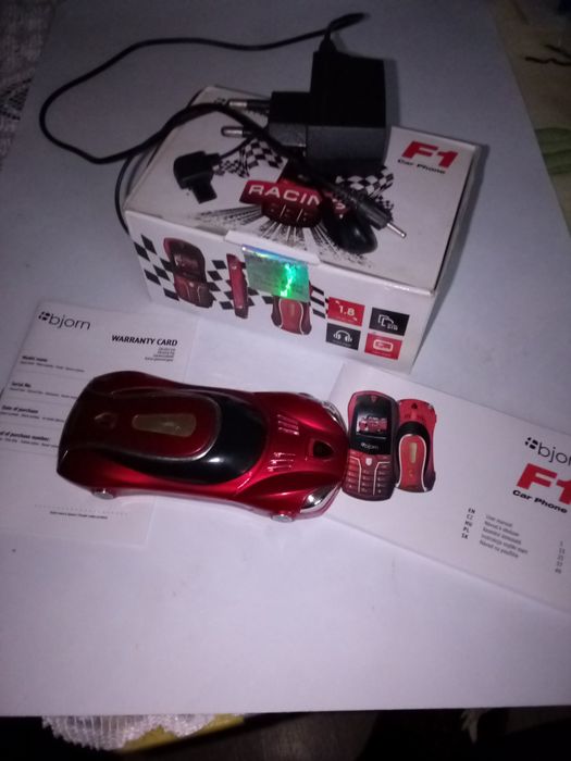 Telefon Bjorn Ferrari