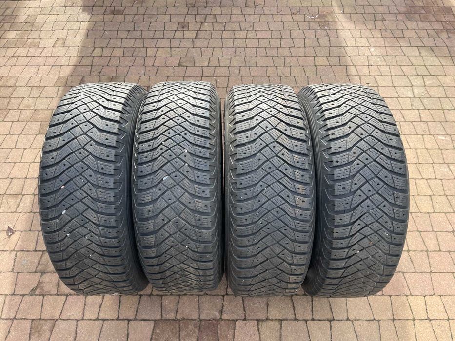 3914. Koła zimowe Audi Q5 5x112 ET34 235/65/17 Goodyear 8.5mm 2021r