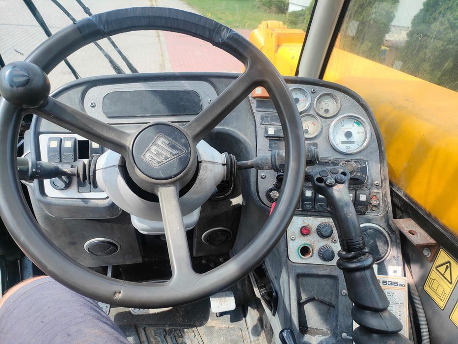 Ładowarka teleskopowa JCB 535-60