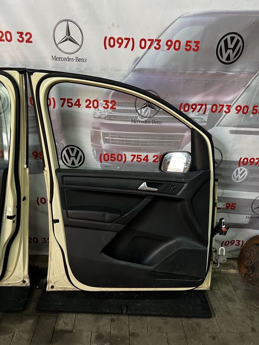 Передняя дверь Caddy 15- Дверка передня двері Каді Кади дверь