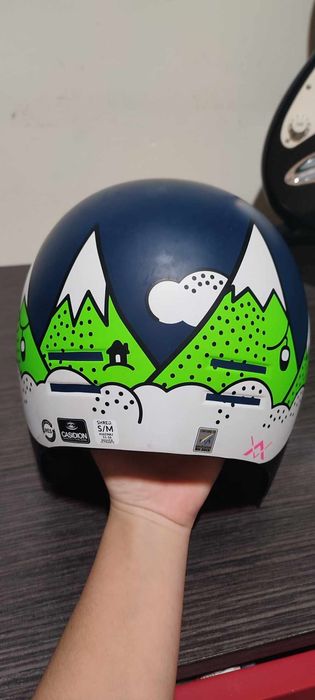 Kask narciarski shred zawodniczy
