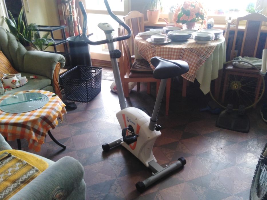 Rower treningowy firmy "Nu Sportia"