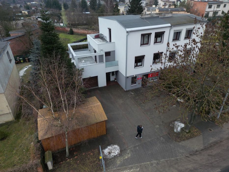 Na Sprzedaż DOM w znakoitej Lokalizacji w Jarocinie