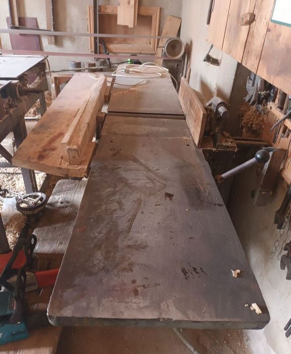 Дерево обробний верстат