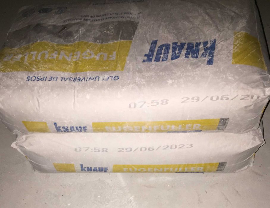 Шпаклівка універсальна  KNAUF Фугенфюллер