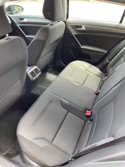 Volkswagen Golf VII 1.6 TDI R-Line (2017) Nacional, Histórico Completo