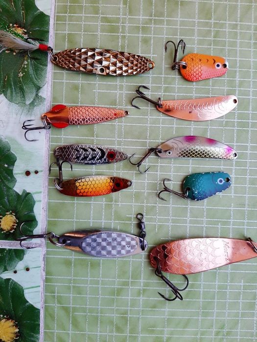 Набори приманок.