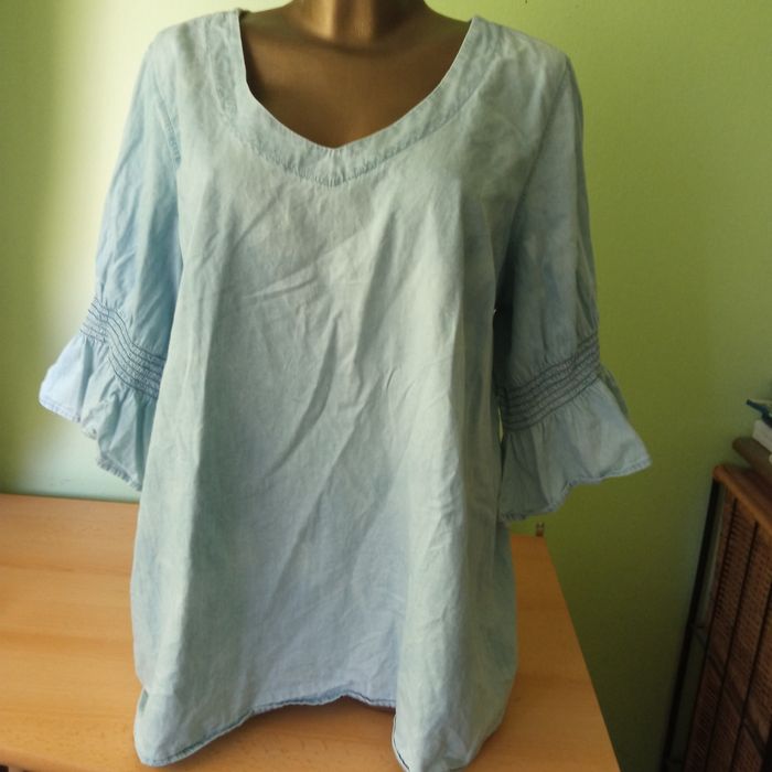 Janina niebieska tunika z dłuższymi rękawkami na r 50 bdb.