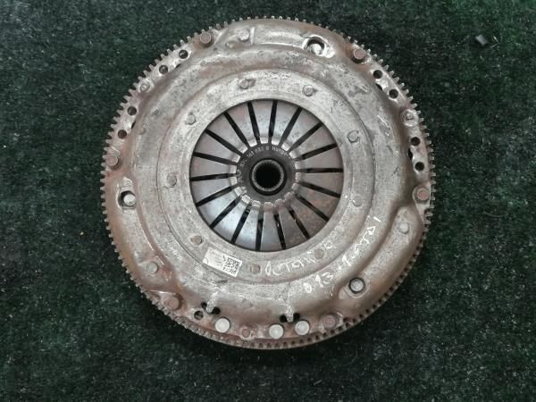 Kit embraiagem SKODA Octavia III Hatchback (5E3)