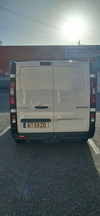 Trafic  Renault  barato