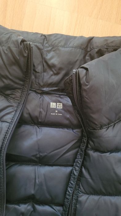 Тоненький пуховик фірми Uniqlo, розмір XS