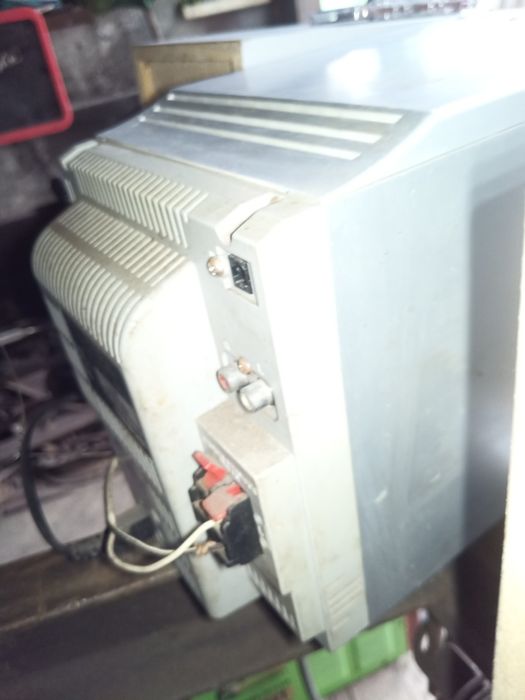 Продам музичний центр jvc