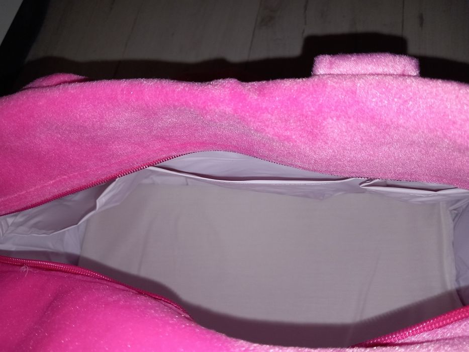 Torba kosmetyczka zestaw plusz nowa
