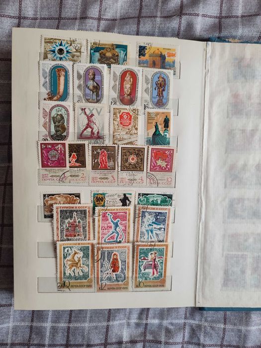 Марки: живопис, космос, авто, авіа, кораблі, літаки, історія