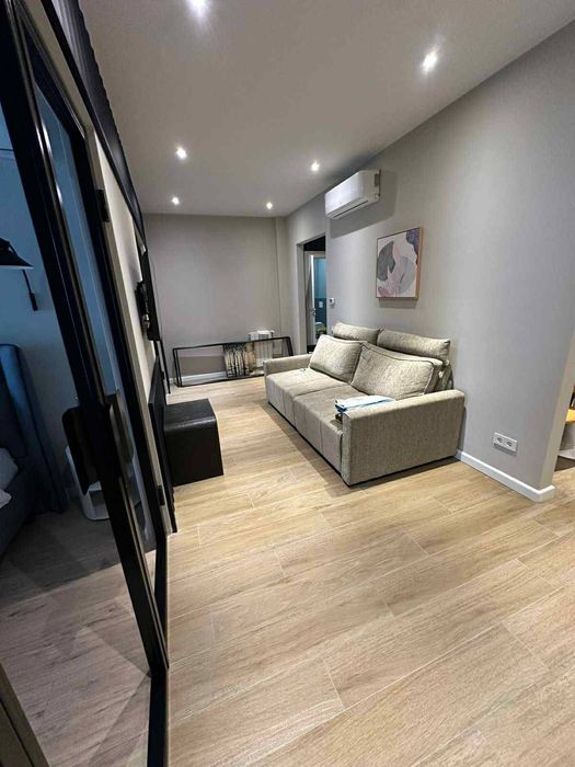 Квартира подобово, погодинно 2 кв у центрі міста Мост сіті