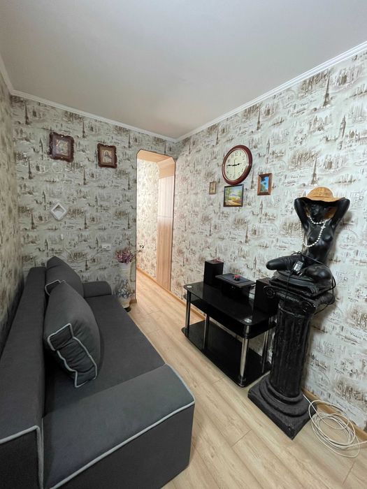 2-кімнатна з ремонтом та автономним опаленням. Ідеальна для сім’ї!