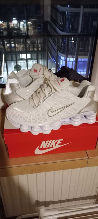 Odsprzed. Nowe Nike Shox TL roz.41 wkładka 26cm