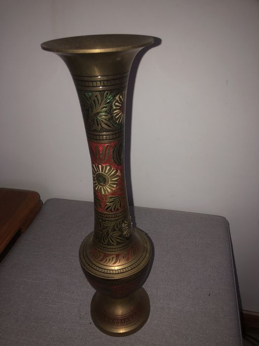 Jarra    vintage metal latao