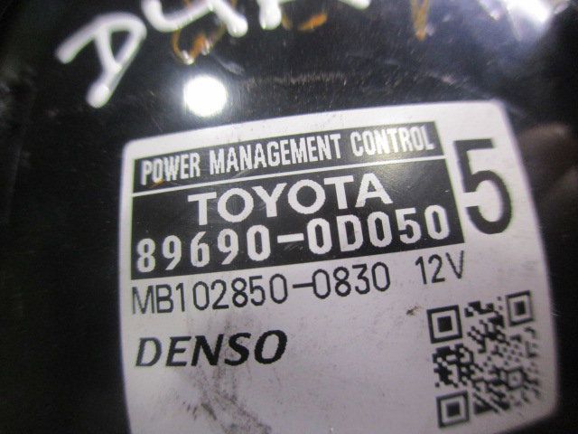 Bomba de combustível TOYOTA Yaris (_P13_)