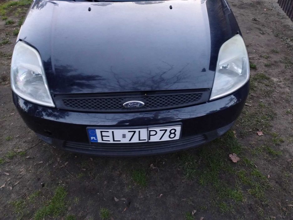 Uszkodzony ford fiesta
