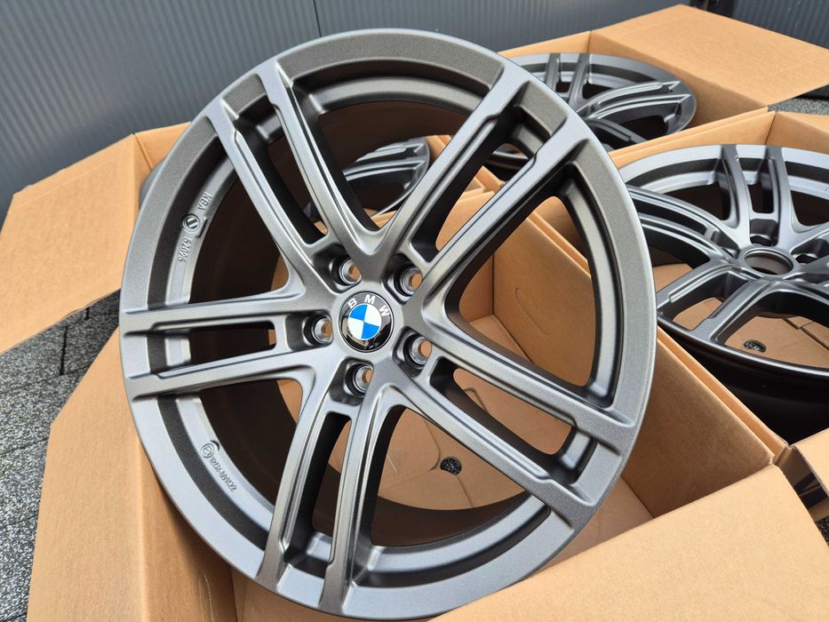Felgi 18 BMW G60 G61 G68 G30 G31 G11 G12 5 6 7 X3 G01 X4 G02 X5 G05
