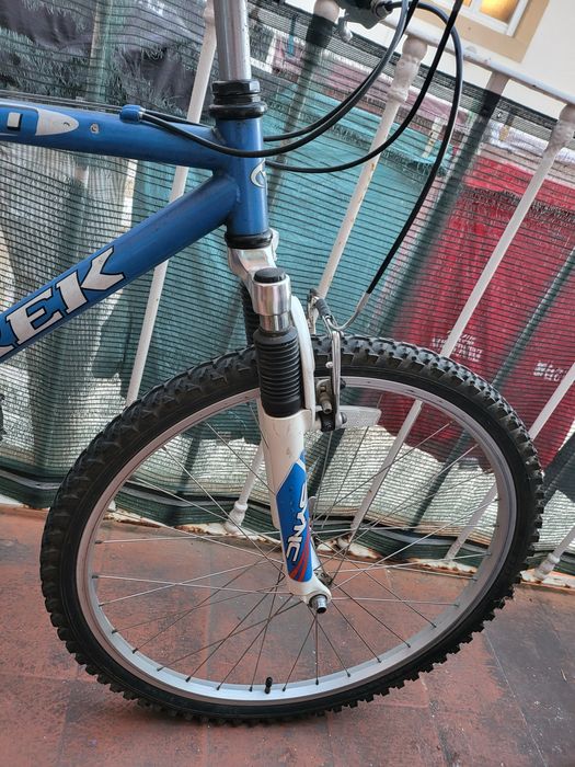 Bicicleta trek single 810