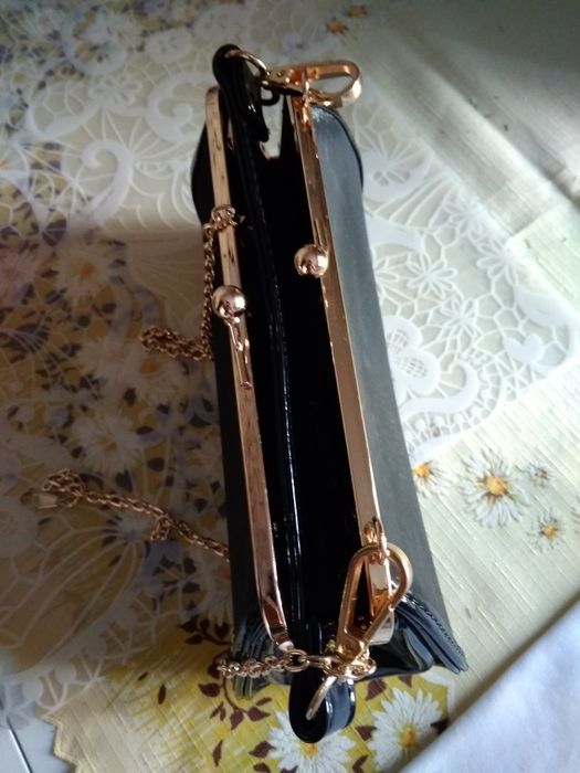 Torebka mała, elegancka czarna