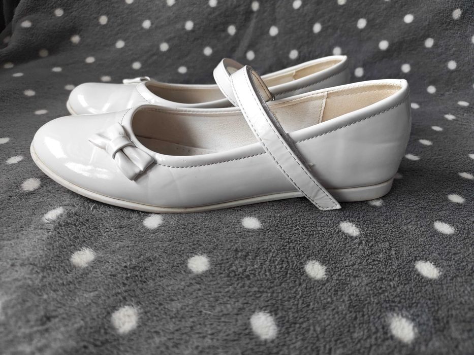 Buty baleriny białe