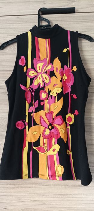 Bluzka z hawajskimi kwiatami