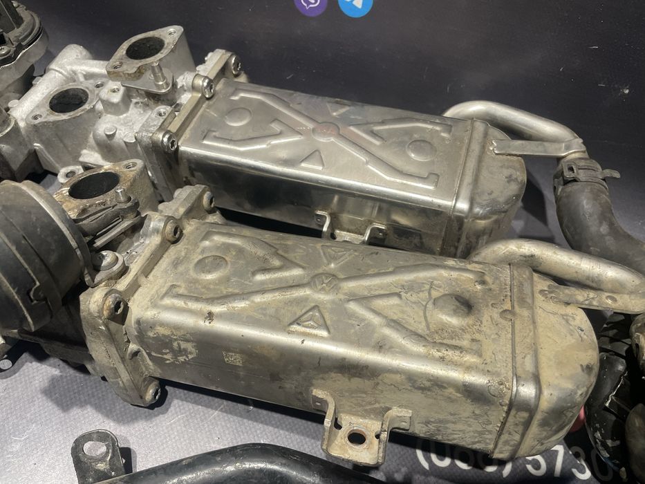 Рідатор EGR 03L131512DQ 1.6 клапан егр в зборі