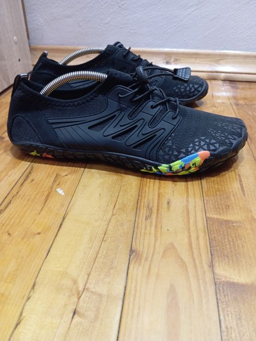 Кросівки дихаючі для походів плавання 44