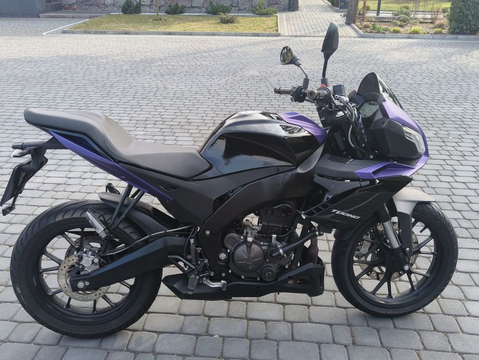 2021 Aprilia Tuono
