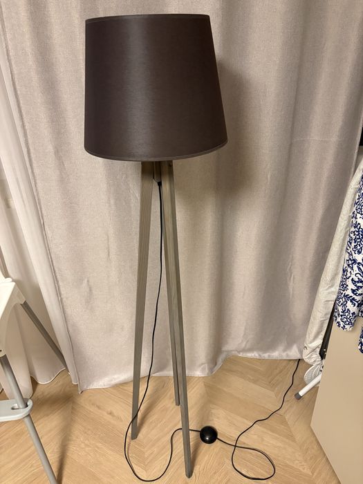 Lampa do salonu tanio