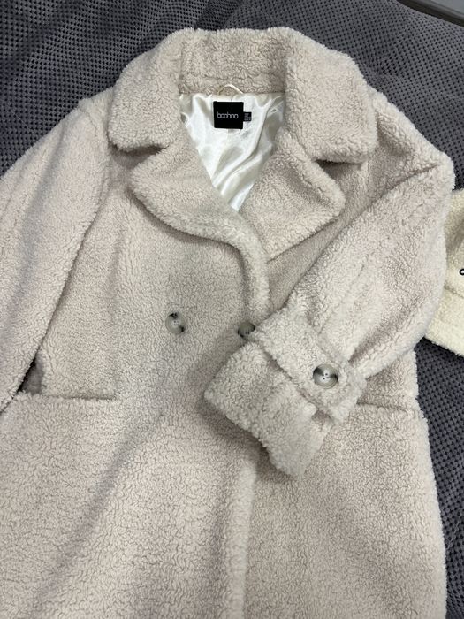 Шубка теді молочного кольору