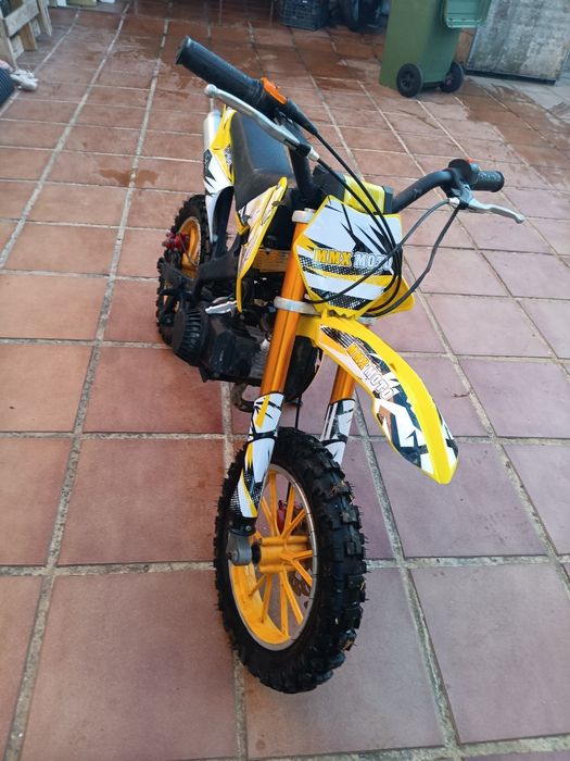 Mini Mota criança