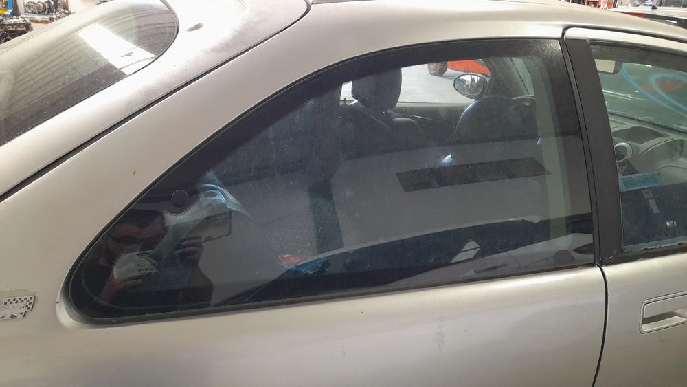 Vidro do painel trás direito MG MG ZR