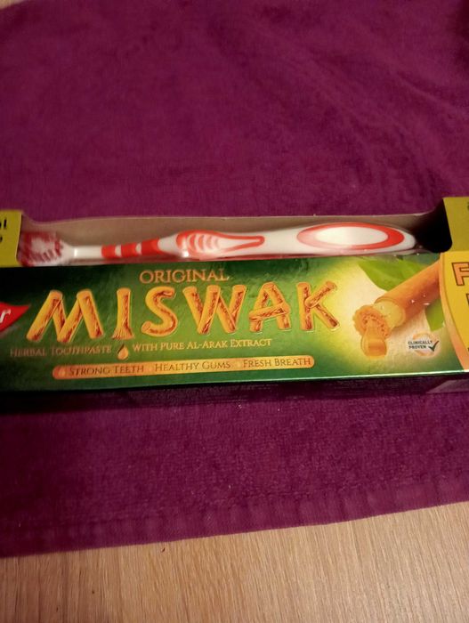 pasta do zębów Miswak + szczoteczka