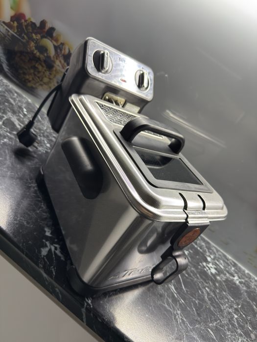 Frytkownica Tefal: Filtra Pro Inox & Design (FR 5101)