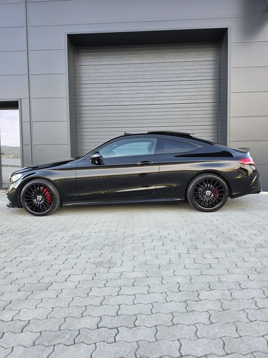 Mercedes-Benz C220 AMG