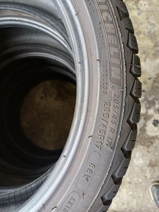 4 pneus 205 45 r17 michelin