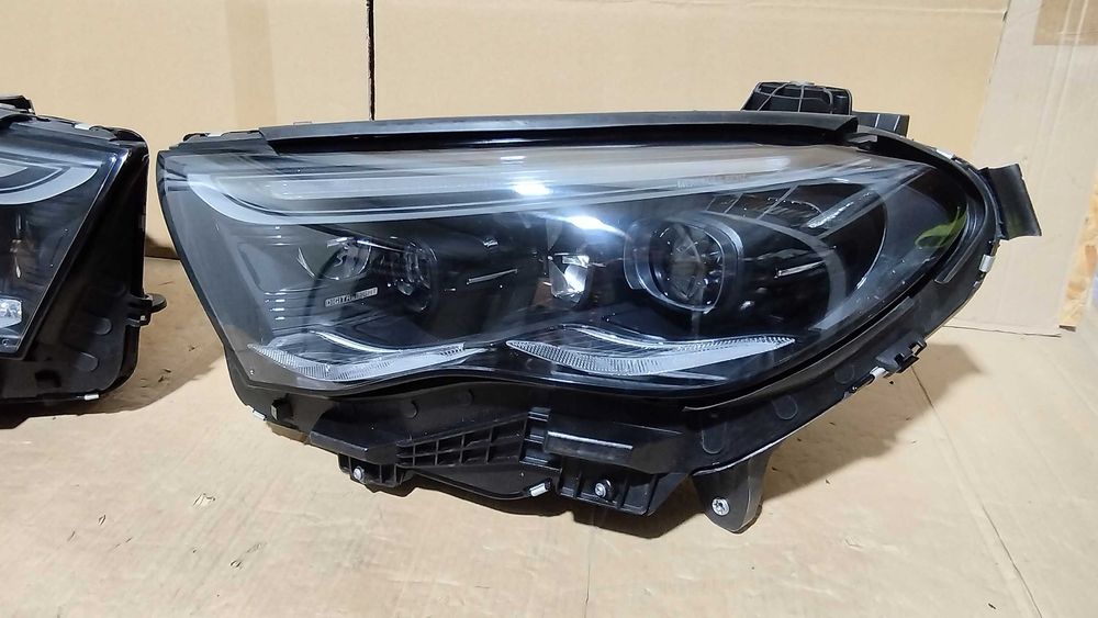 Фари передні MERCEDES E-class W214 Розборка Запчастини до E-class W214