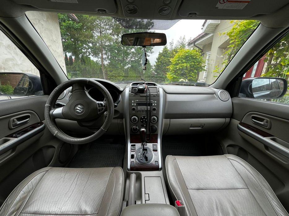 Suzuki grand vitara 2008    260 000 tys przebiegu