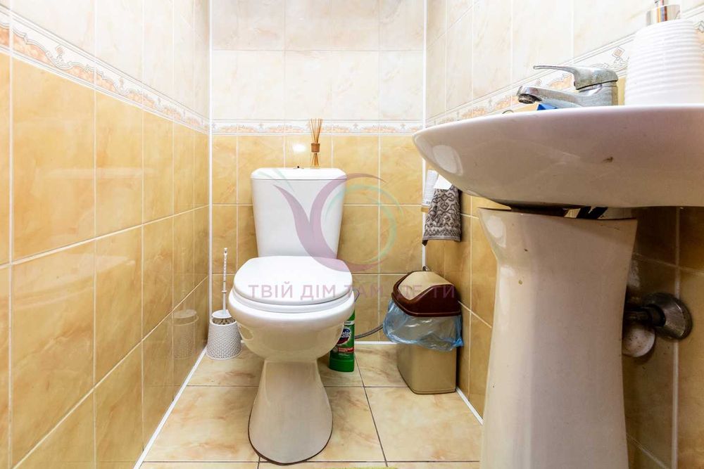 Будинок Угринів передмістя Івано-Франківська Особняк з ділянкою 7сот