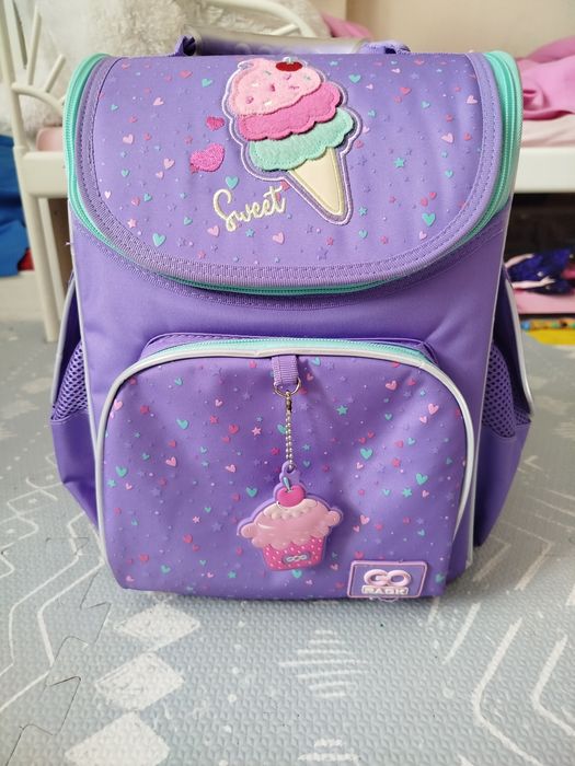 Tornister dla dziewczynki fioletowy GoPack
