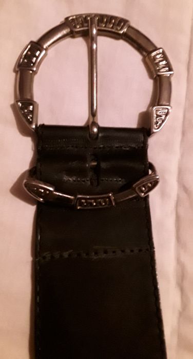 Cinto preto largo para senhora, sem marca