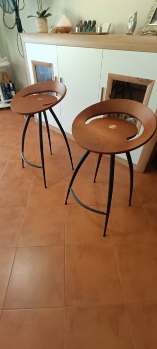 Conjunto de 2 bancos bar Lyra da Magis